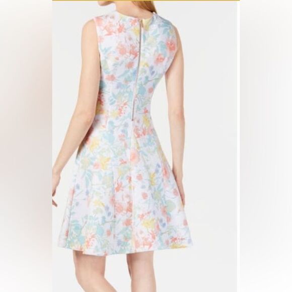 NWT Calvin Klein Pastel Floral Fit & Flare Scuba Sleeveless dress size 10P - Picture 3 of 12